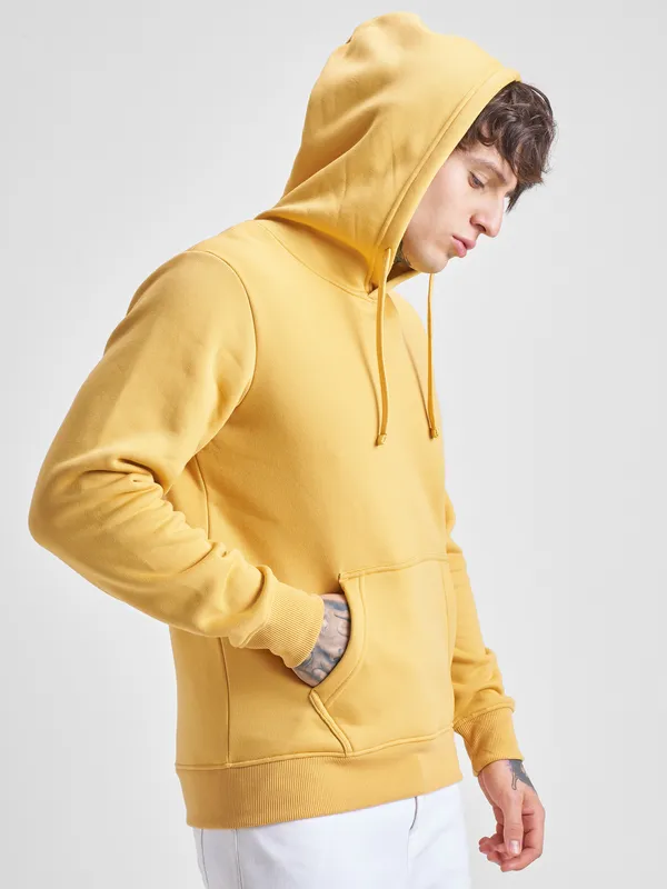 Highlander Men Yellow Hooded Pullover Sweatshirt