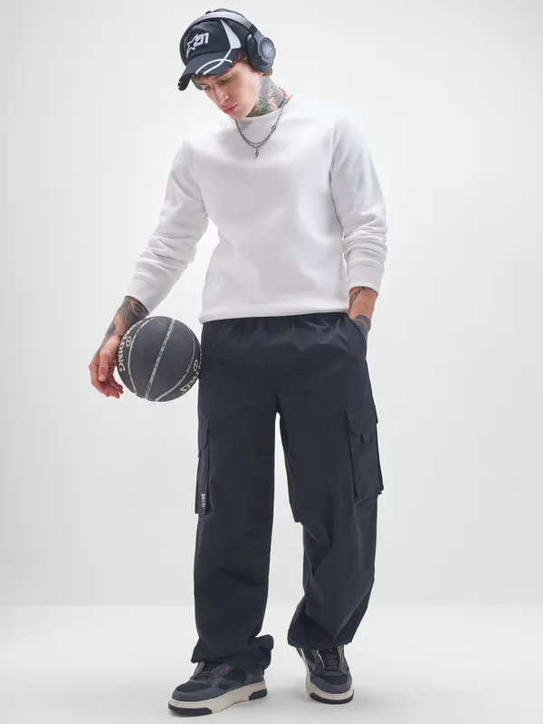 Highlander Men White Round Neck Pullover Sweatshirt