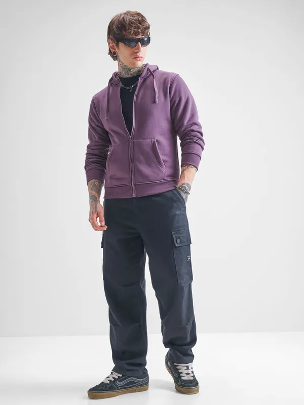 Men Solid Sweatshirt