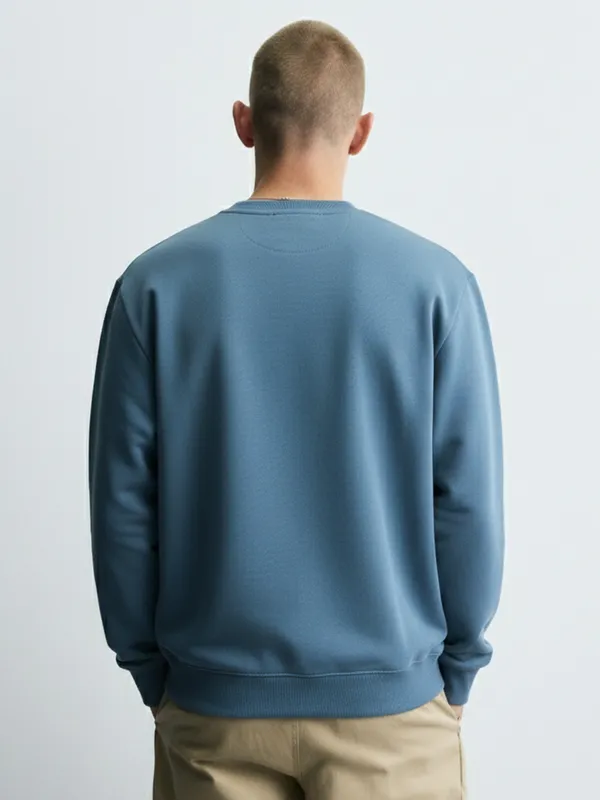 Highlander Men Blue Round Neck Pullover Sweatshirt