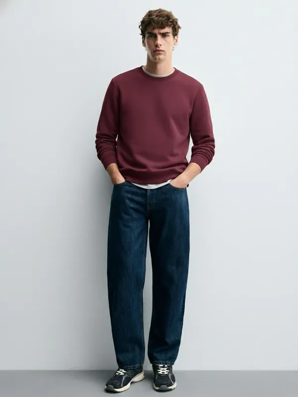 Men Solid Sweatshirt