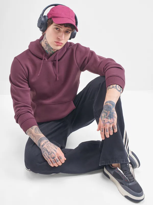 Highlander Men Burgundy Hooded Pullover Sweatshirt