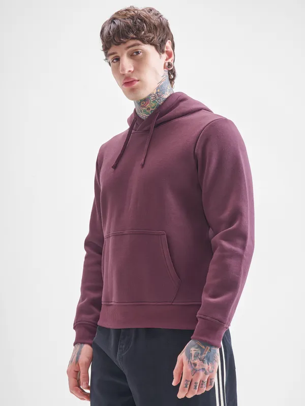Highlander Men Burgundy Hooded Pullover Sweatshirt