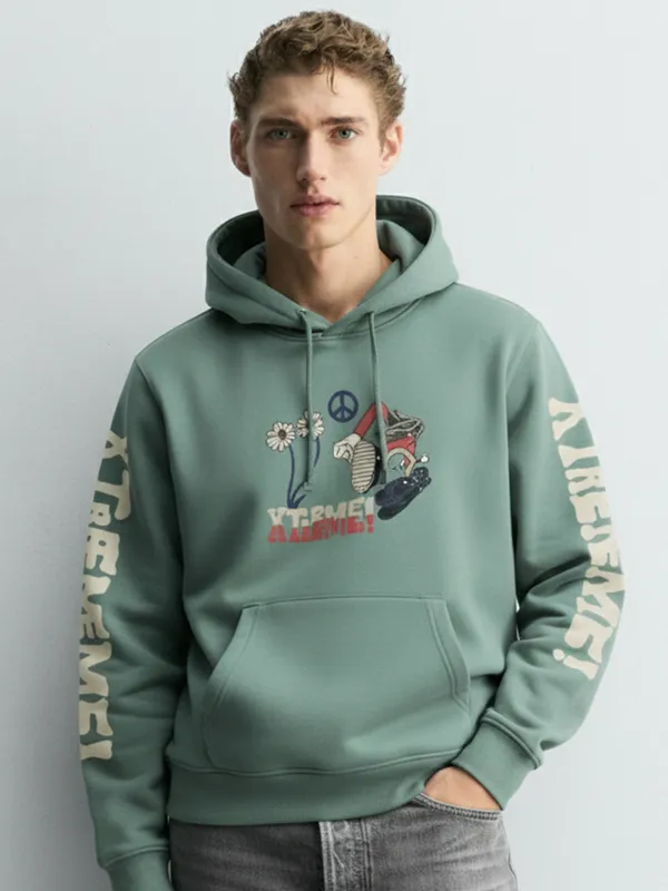 Highlander Men Blue Hooded Pullover Sweatshirt