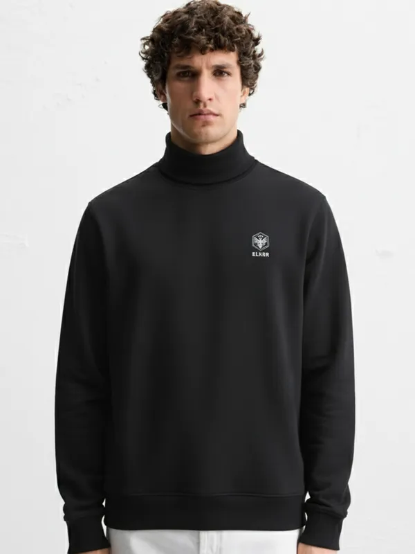 Highlander Men Black Turtle Neck Pullover Sweatshirt