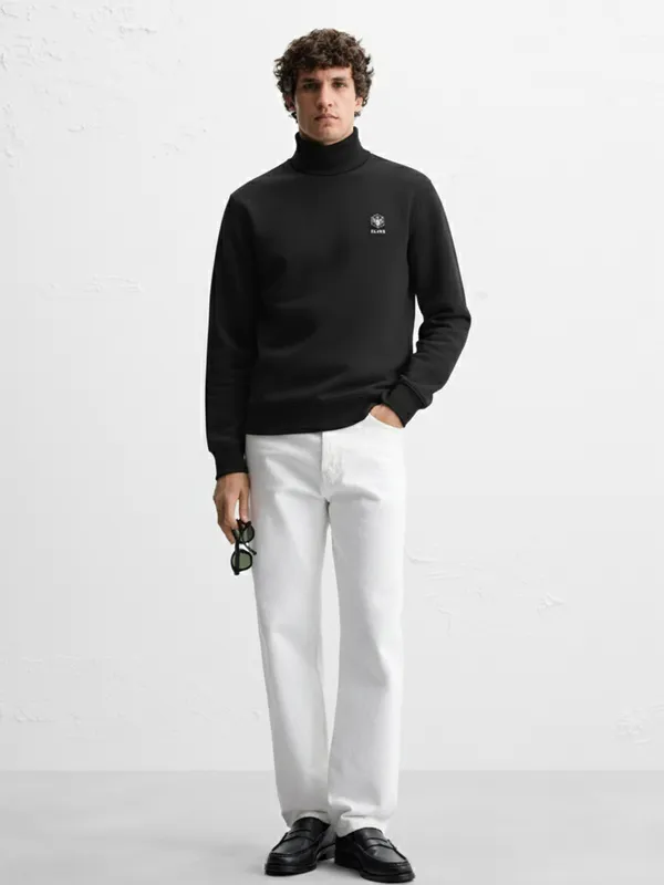 Highlander Men Black Turtle Neck Pullover Sweatshirt