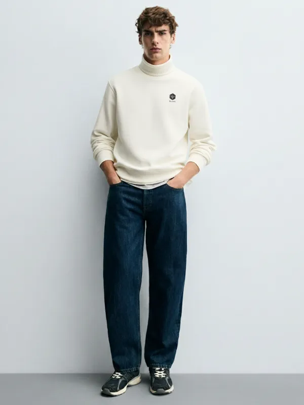 Highlander Men White Turtle Neck Pullover Sweatshirt