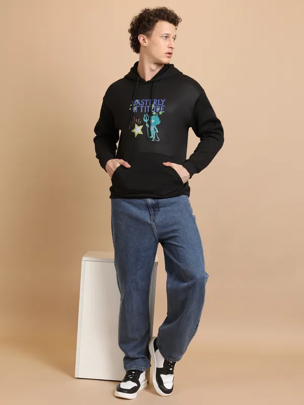 Highlander Men Black Hooded Pullover Sweatshirt