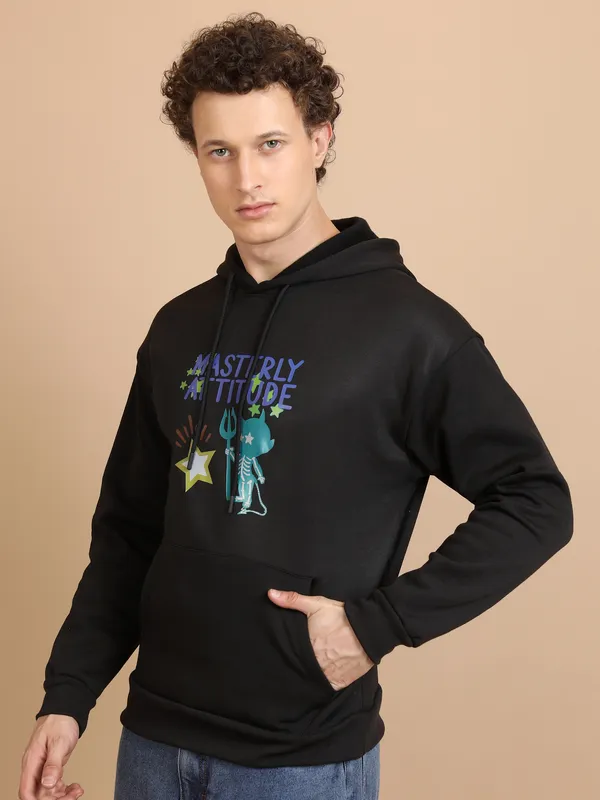 Highlander Men Black Hooded Pullover Sweatshirt