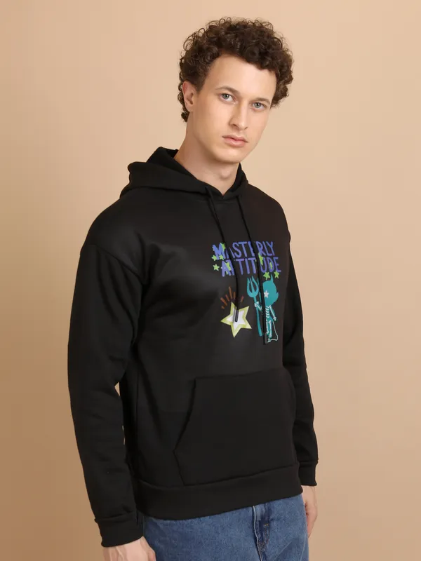 Highlander Men Black Hooded Pullover Sweatshirt
