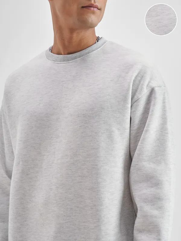 Highlander Men White Round Neck Pullover Sweatshirt