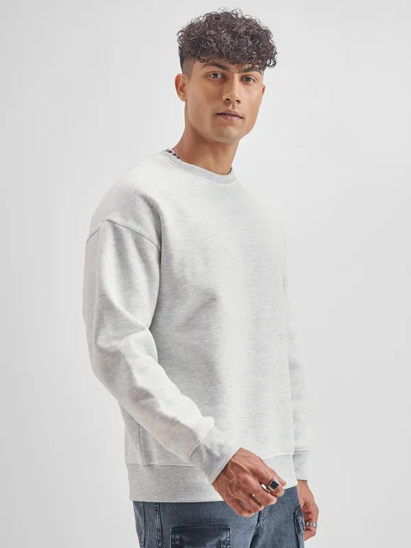 Highlander Men White Round Neck Pullover Sweatshirt