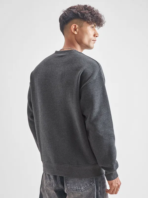 Men Solid Sweatshirt