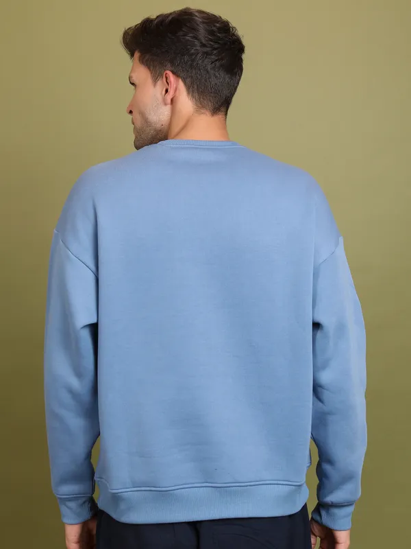 Highlander Men Blue Round Neck Pullover Sweatshirt