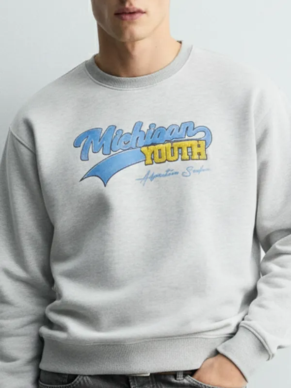 Highlander Men White Round Neck Pullover Sweatshirt