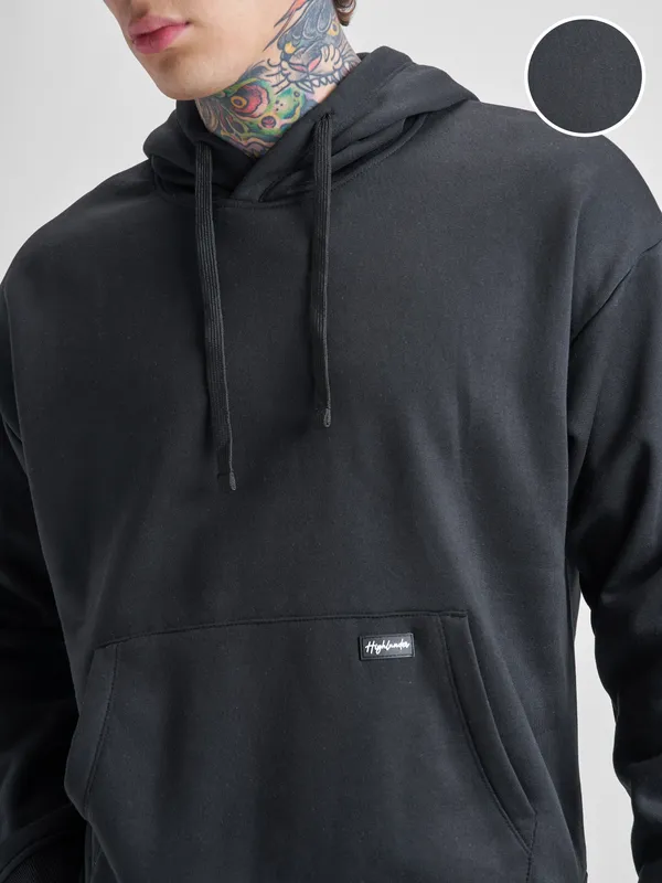 Highlander Men Black Hooded Pullover Sweatshirt