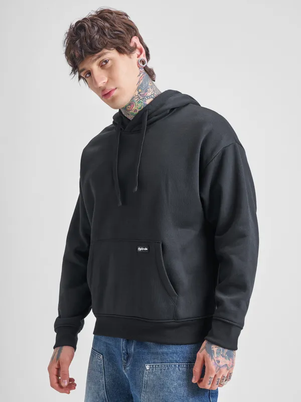 Highlander Men Black Hooded Pullover Sweatshirt