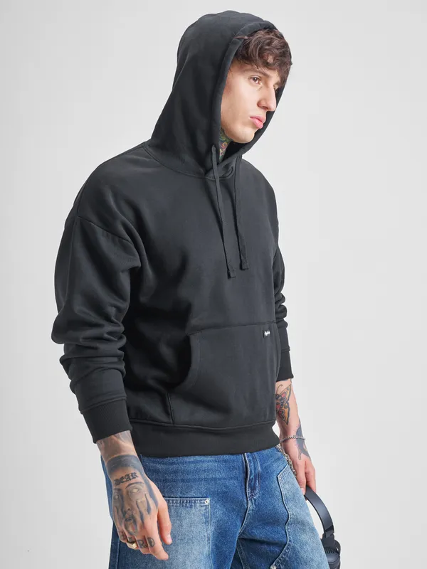 Highlander Men Black Hooded Pullover Sweatshirt