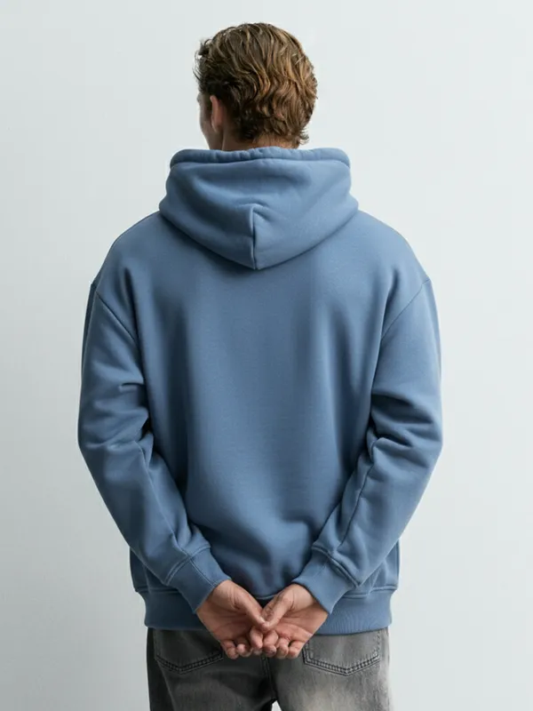 Men Solid Sweatshirt