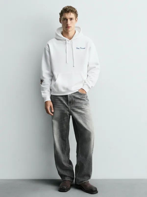 Highlander Men White Hooded Pullover Sweatshirt