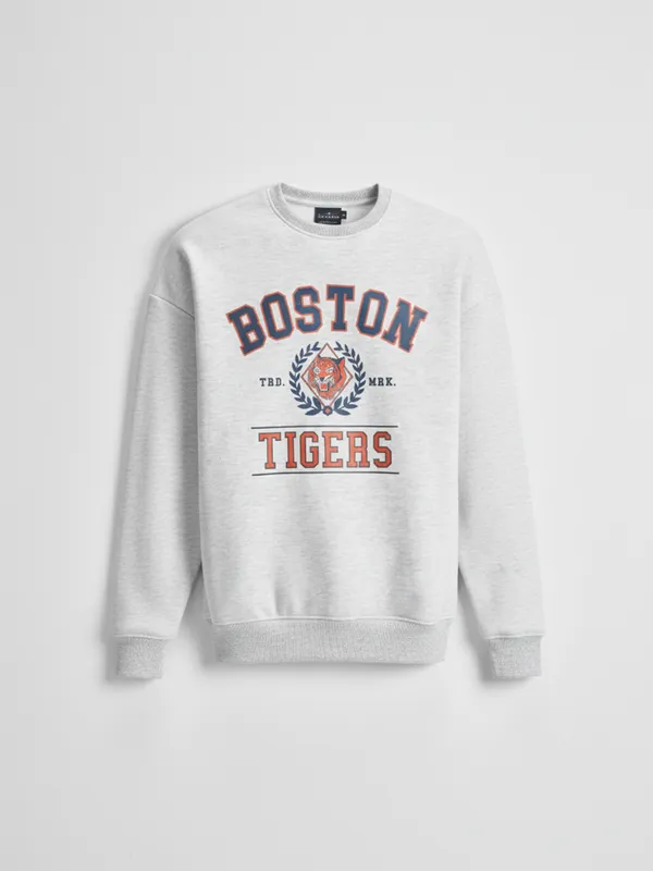 Highlander Men White Round Neck Pullover Sweatshirt