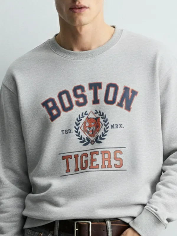 Highlander Men White Round Neck Pullover Sweatshirt