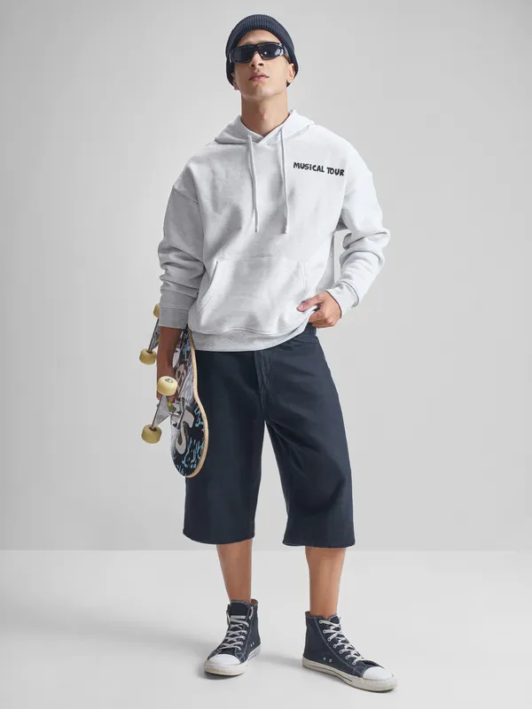 Highlander Men White Hooded Pullover Sweatshirt