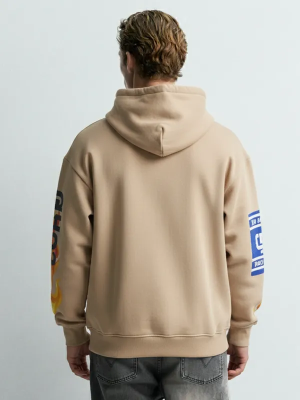 Highlander Men Beige Hooded Pullover Sweatshirt