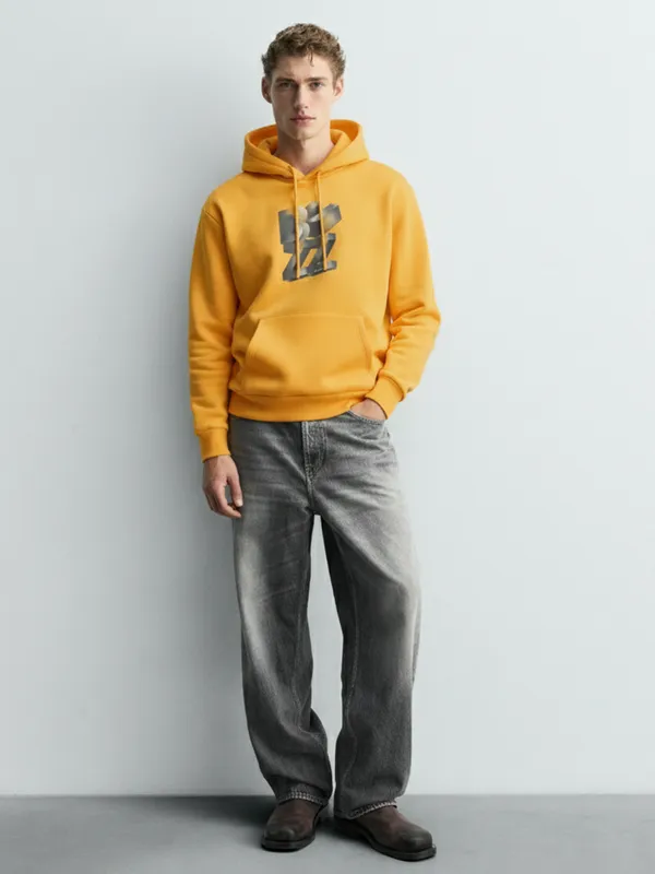 Highlander Men Yellow Hooded Pullover Sweatshirt