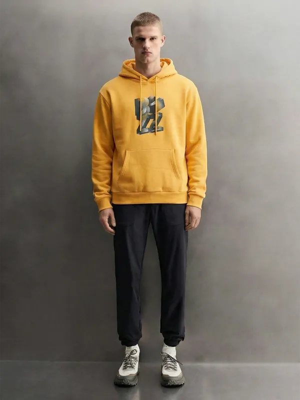 Highlander Men Yellow Hooded Pullover Sweatshirt