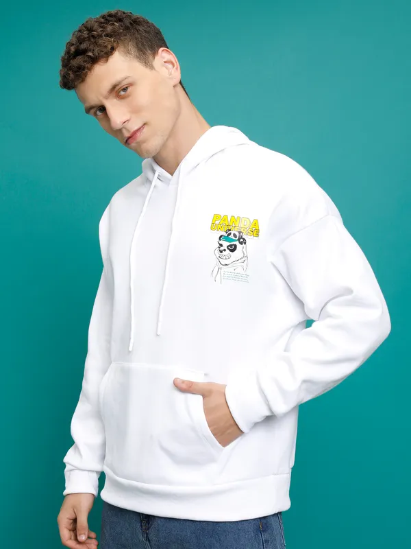 Highlander Men White Hooded Pullover Sweatshirt