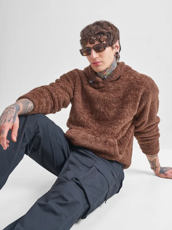 Men Solid Sweatshirt