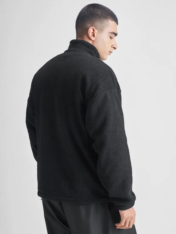 Highlander Men Black Mock Collar Pullover Sweatshirt