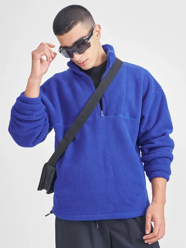 Highlander Men Blue Mock Collar Pullover Sweatshirt