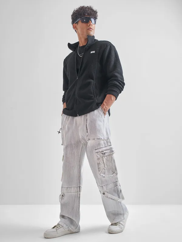 Men Solid Sweatshirt