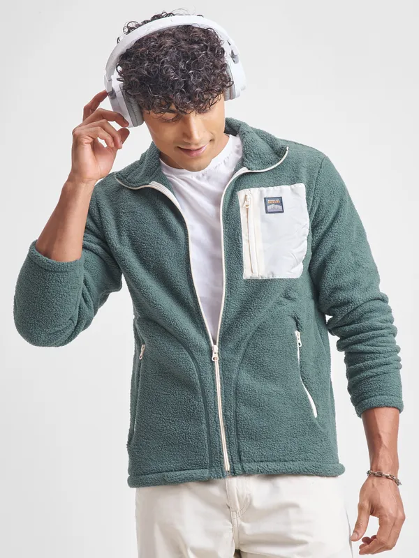 Men Solid Sweatshirt