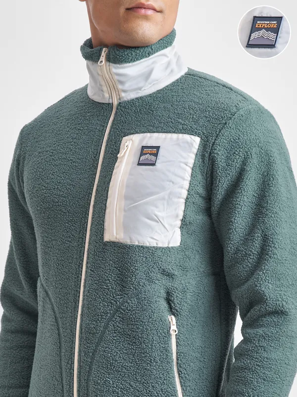 Men Solid Sweatshirt