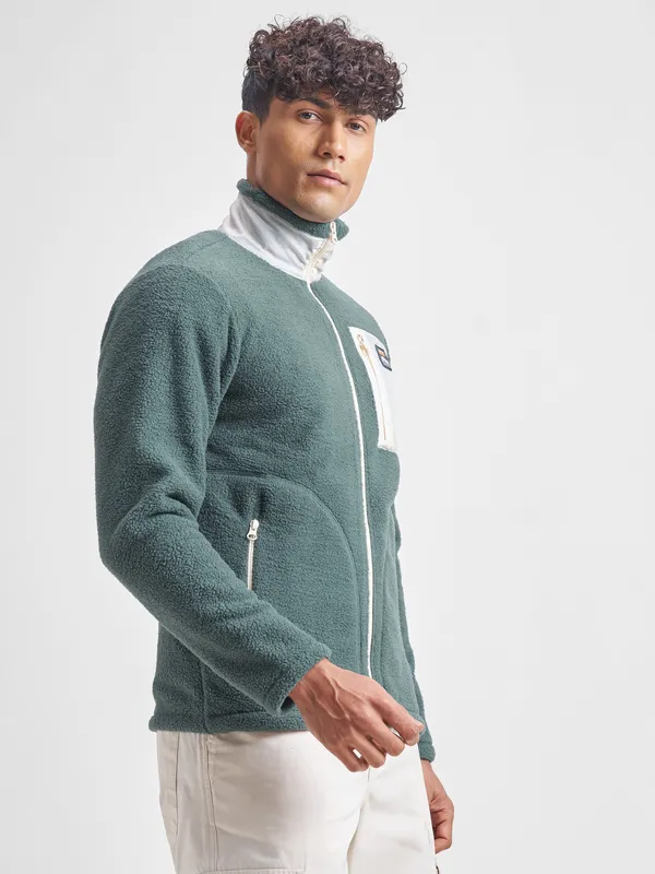 Men Solid Sweatshirt