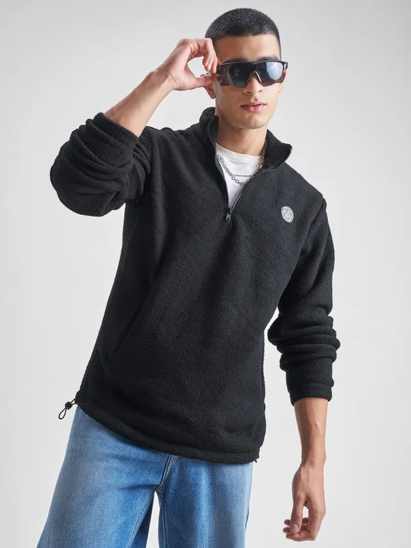 Highlander Men Black Mock Collar Pullover Sweatshirt