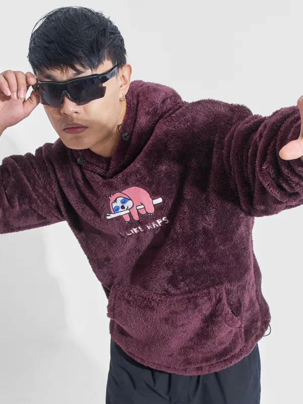 Highlander Men Burgundy Hooded Pullover Sweatshirt