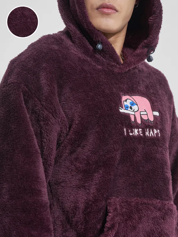 Highlander Men Burgundy Hooded Pullover Sweatshirt