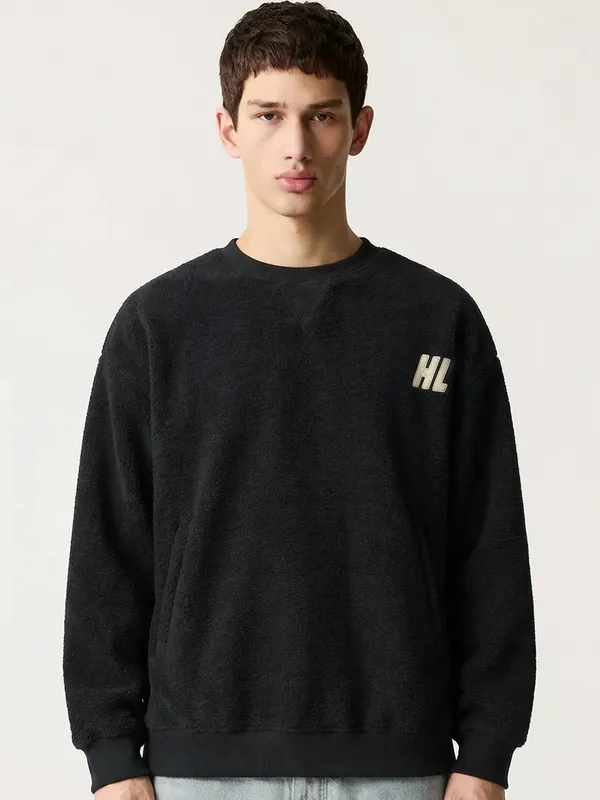 Men Solid Sweatshirt