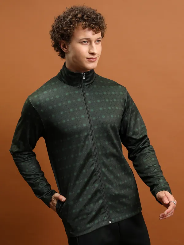 Highlander Men Green Mock Collar Front-Open Sweatshirt