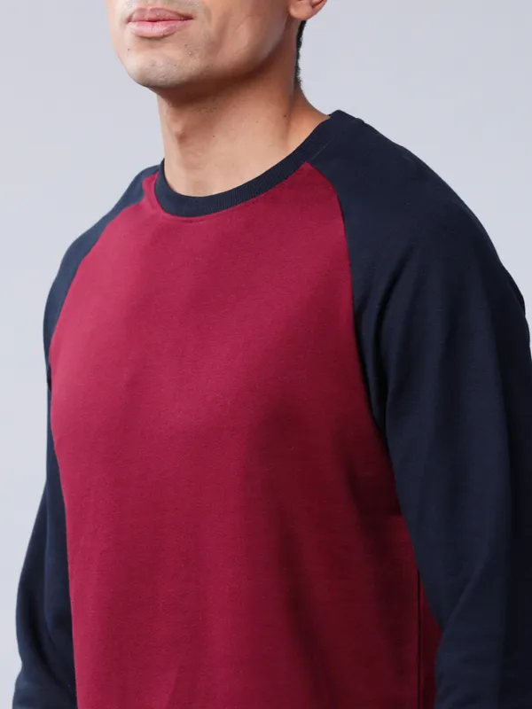 Highlander Men Maroon Round Neck Pullover Sweatshirt