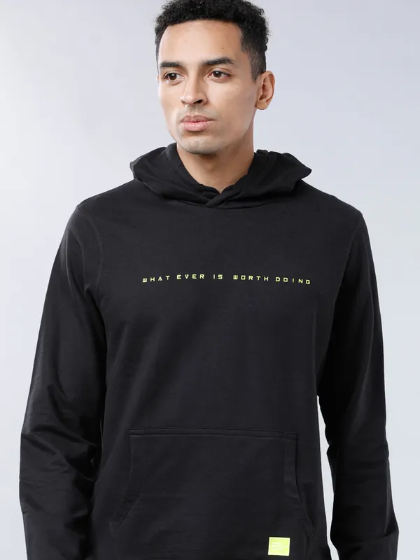 Highlander Men Black Hooded Pullover Sweatshirt