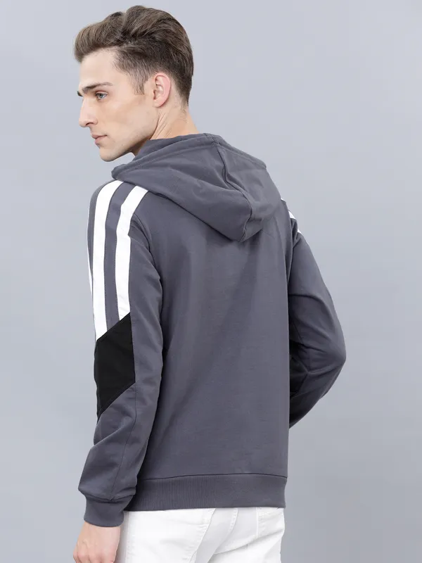 Highlander Men Blue Hooded Pullover Sweatshirt