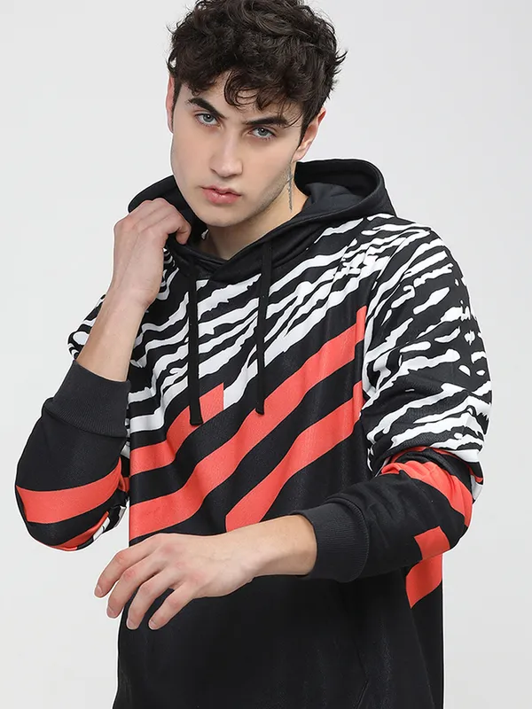 Highlander Men Black Hooded Pullover Sweatshirt