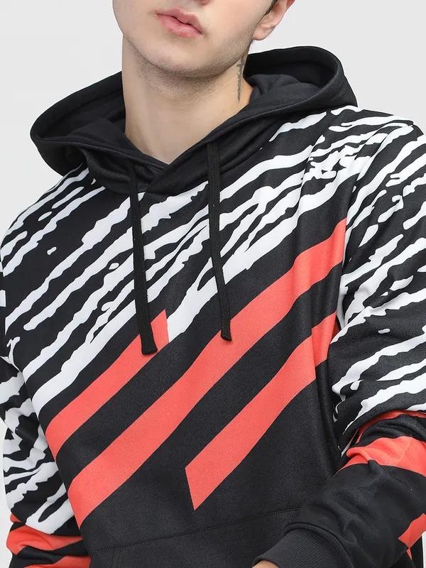 Highlander Men Black Hooded Pullover Sweatshirt