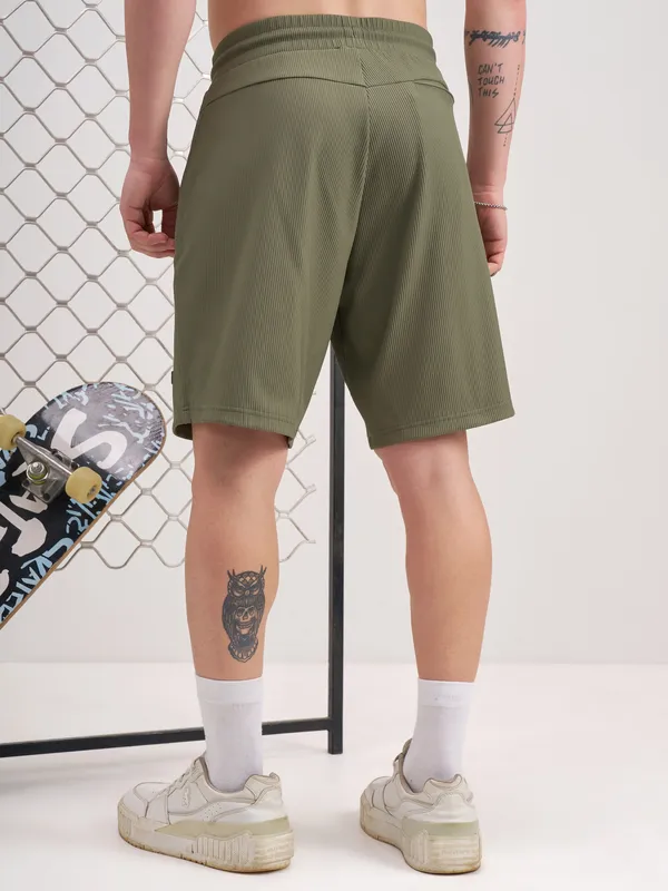 Highlander Men Olive Regular Fit Shorts