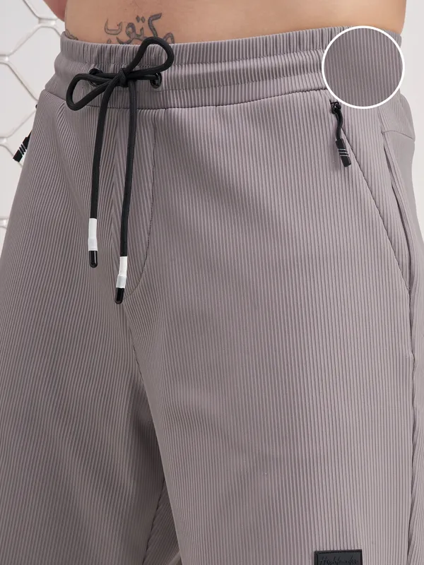 Highlander Men Grey Regular Fit Shorts